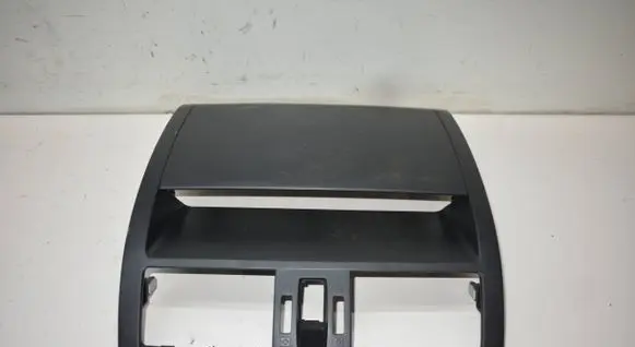 Mazda 6 Dash center air vent grill GS155311