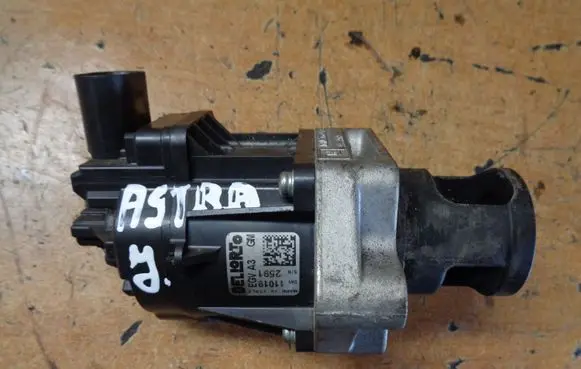 Opel Insignia A EGR valve 55566052