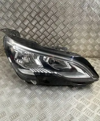 Peugeot 3008 II Headlight/headlamp 9810478280