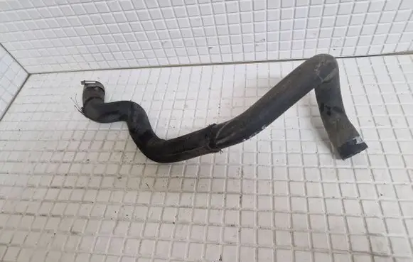 Peugeot 3008 I Engine coolant pipe/hose