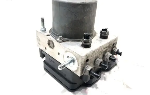 Skoda Fabia Mk3 (NJ) ABS Pump 6C0907379R