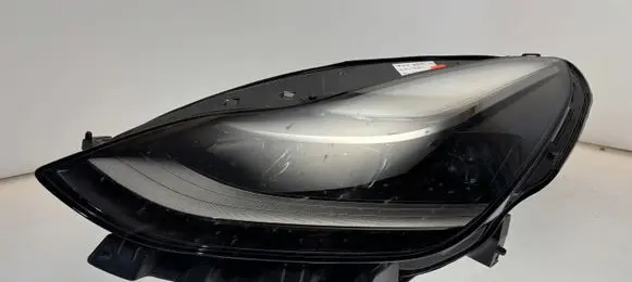 Tesla Model Y Headlight/headlamp 151495220E B008121