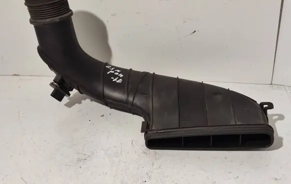 BMW X5 E70 Air intake duct part 13717812264 7812264