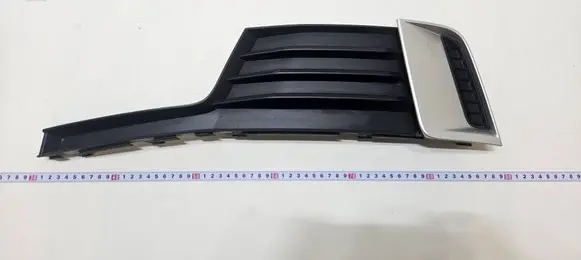 Audi A3 S3 8V Front bumper lower grill 8V3807681AG