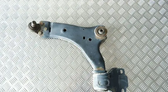 Volvo XC60 Front lower control arm/wishbone 8G9N3A053A
