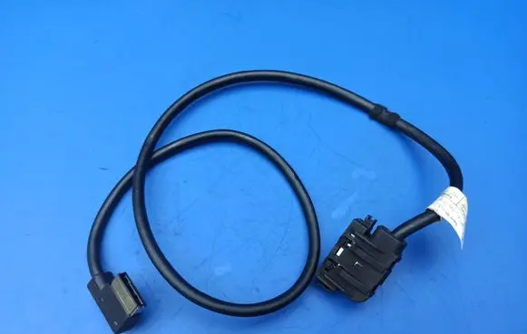 Mercedes-Benz SLK R171 iPod connector socket A1718202715