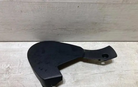 Skoda Octavia Mk3 (5E) Front door seat control surround trim 5G4881480A