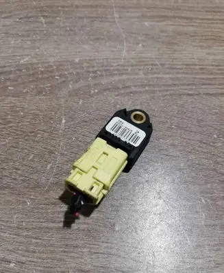 Toyota Yaris Airbag deployment crash/impact sensor 898310H010