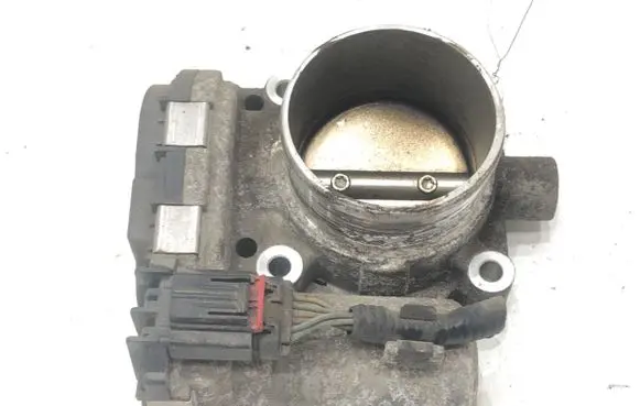 Ford Focus Engine shut-off valve CM5E9F991AD