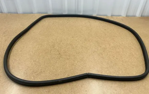 BMW 3 E46 Front door rubber seal 51728194682 8194682