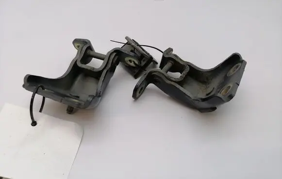 Front door hinge set
