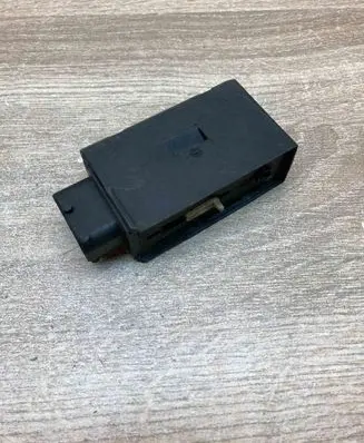 BMW 3 E36 Door central lock control unit/module 1387606 141306