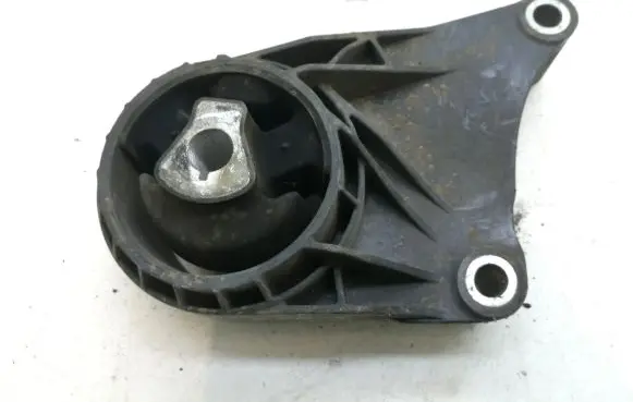 Opel Insignia A Engine mounting bracket 13227767