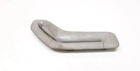 Volvo S60 Seat belt trim 