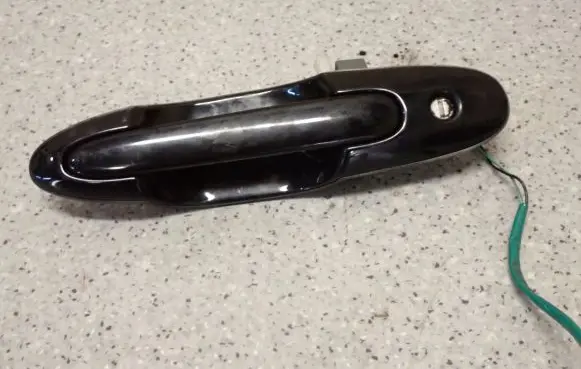 Mazda MPV II LW Sliding door exterior handle 