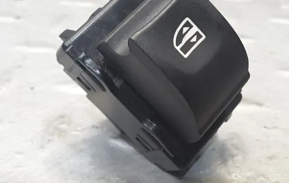 Renault Scenic III - Grand scenic III Electric window control switch 809600018R