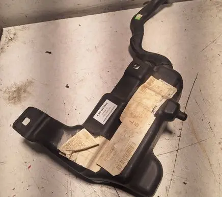 Mercedes-Benz A W176 Windshield washer fluid reservoir/tank A2468690020