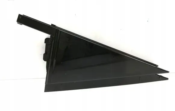 Front arch trim