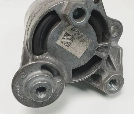 BMW 5 F10 F11 Timing belt tensioner 7810807