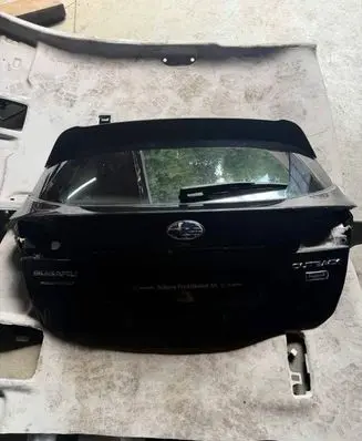 Subaru Outback (BS) Tailgate/trunk/boot lid