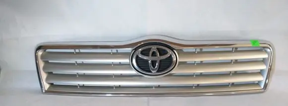Toyota Avensis T250 Front bumper upper radiator grill 5311405060 32320010