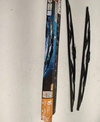 Volkswagen Touran I Windshield/front glass wiper blade 