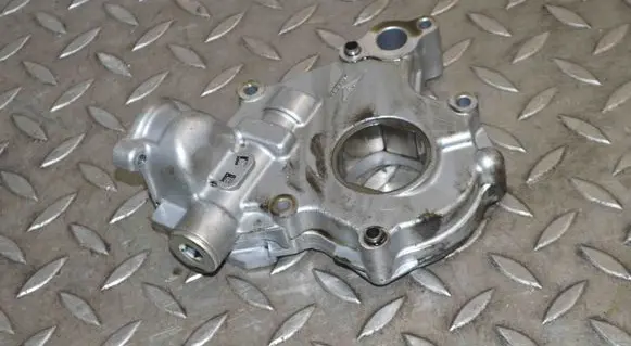 Subaru Outback Oil pump 