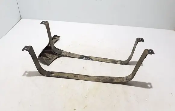 Skoda Octavia Mk4 Fuel tank mounting bracket 8S0201653