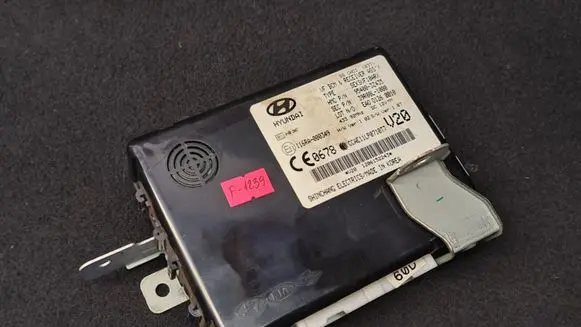 Hyundai i40 Other control units/modules 954003Z435