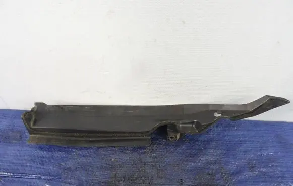Honda Civic X Fender foam support/seal 74155-TGG-A