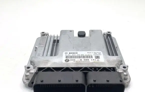 BMW 3 F30 F35 F31 Engine control unit/module ECU 8589141