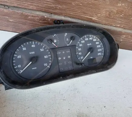 Renault Scenic I Speedometer (instrument cluster) 8200071820 501020710000