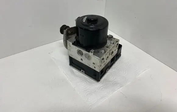 Volkswagen Touareg II ABS Pump 7P0907379K