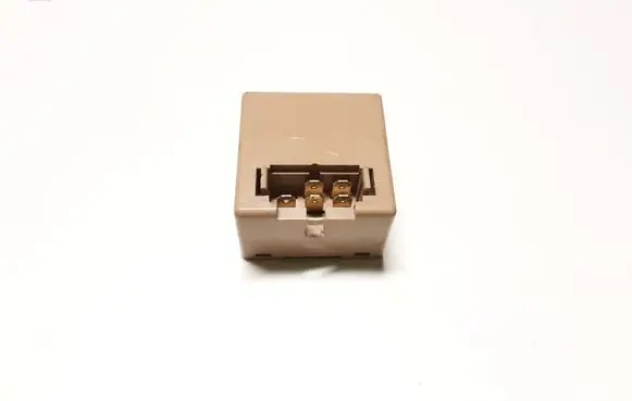 Mitsubishi Pajero Oil pressure relay MD369969 0680005280