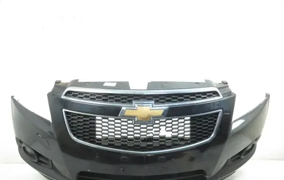 Chevrolet Cruze Front bumper