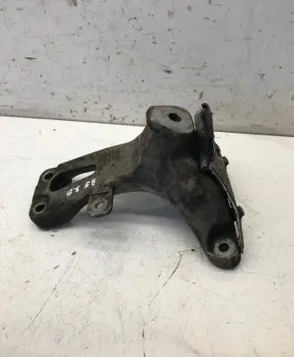 Audi A5 8T 8F Engine mounting bracket 8K0199308A 00057326 AIS19C03