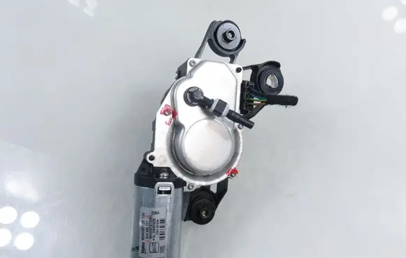 Seat Ibiza IV (6J,6P) Rear window wiper motor 6J4955711