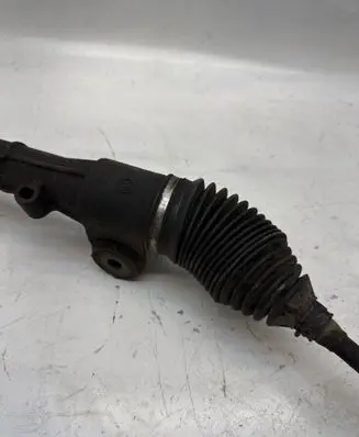 Toyota Yaris Steering rack F800000672