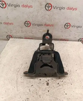 Toyota Yaris Engine mount bracket AV84330