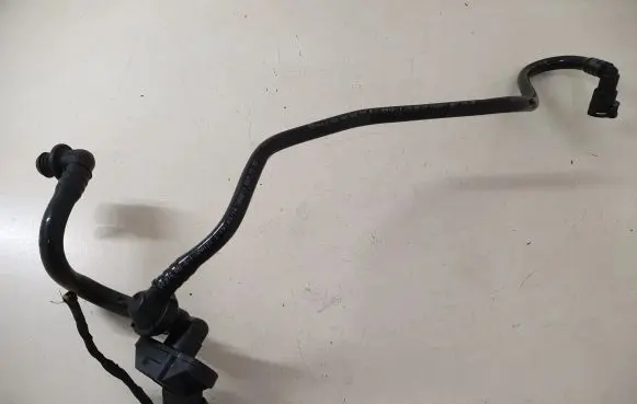 Volkswagen Up Vacuum line/pipe/hose 1S0612041