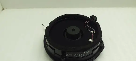 Audi A8 S8 D3 4E Front door speaker 4E0035411M 4E0035411