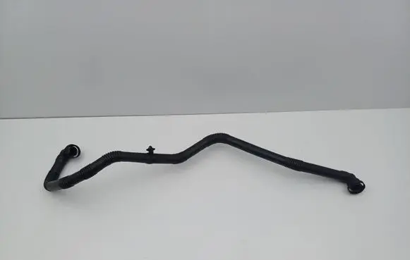 Audi A6 S6 C5 4B Breather hose/pipe 078133817E