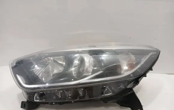 Renault Captur Headlight/headlamp 260600953R 030128121100