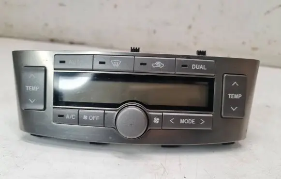 Toyota Avensis T250 Climate control unit 5590005160 3M11169 5590205040F