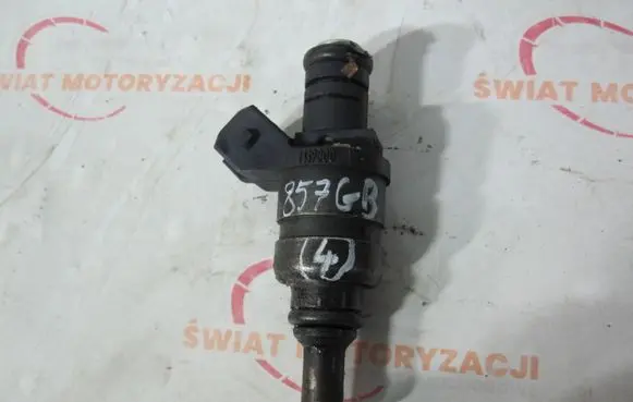 BMW X3 E83 Fuel injector 1439800