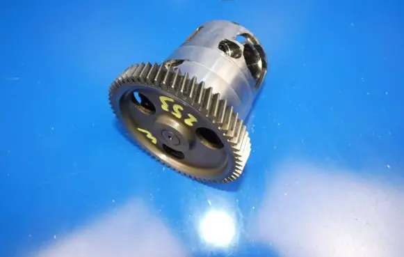 Mercedes-Benz GLC X253 C253 Oil pump 6511811801