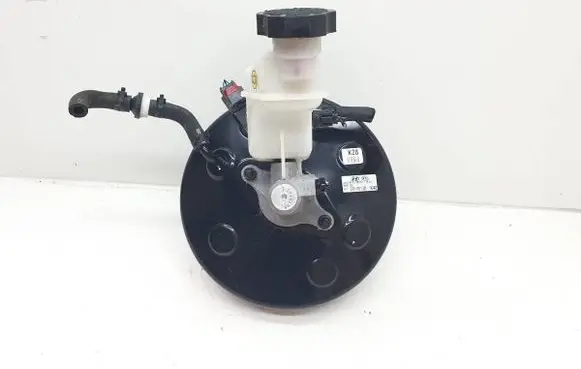 Hyundai ix20 Brake booster 585001K280