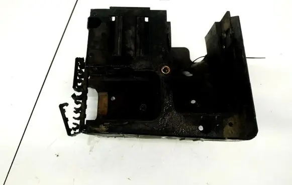 Volkswagen PASSAT B6 Battery box tray 1K0907361B