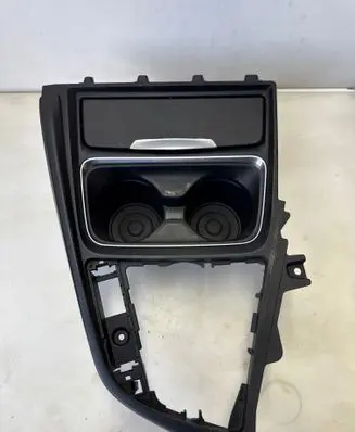 BMW 3 F30 F35 F31 Cup holder front 9218925 58450713