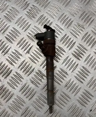 Opel Zafira B Fuel injector 0445110159